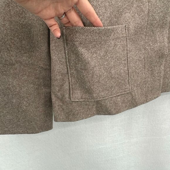 NWT The Korner Taupe Herringbone Button Front Collared Coat Jacket Size Small - Picture 8 of 11